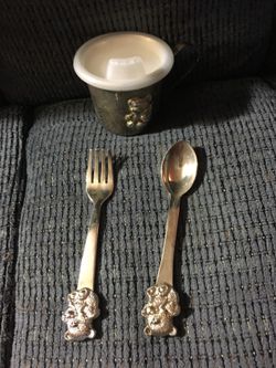 Set of baby sippy cup,& fork & spoon