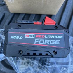 Milwaukee M18 18V Lithium-Ion REDLITHIUM FORGE XC 8.0 Ah