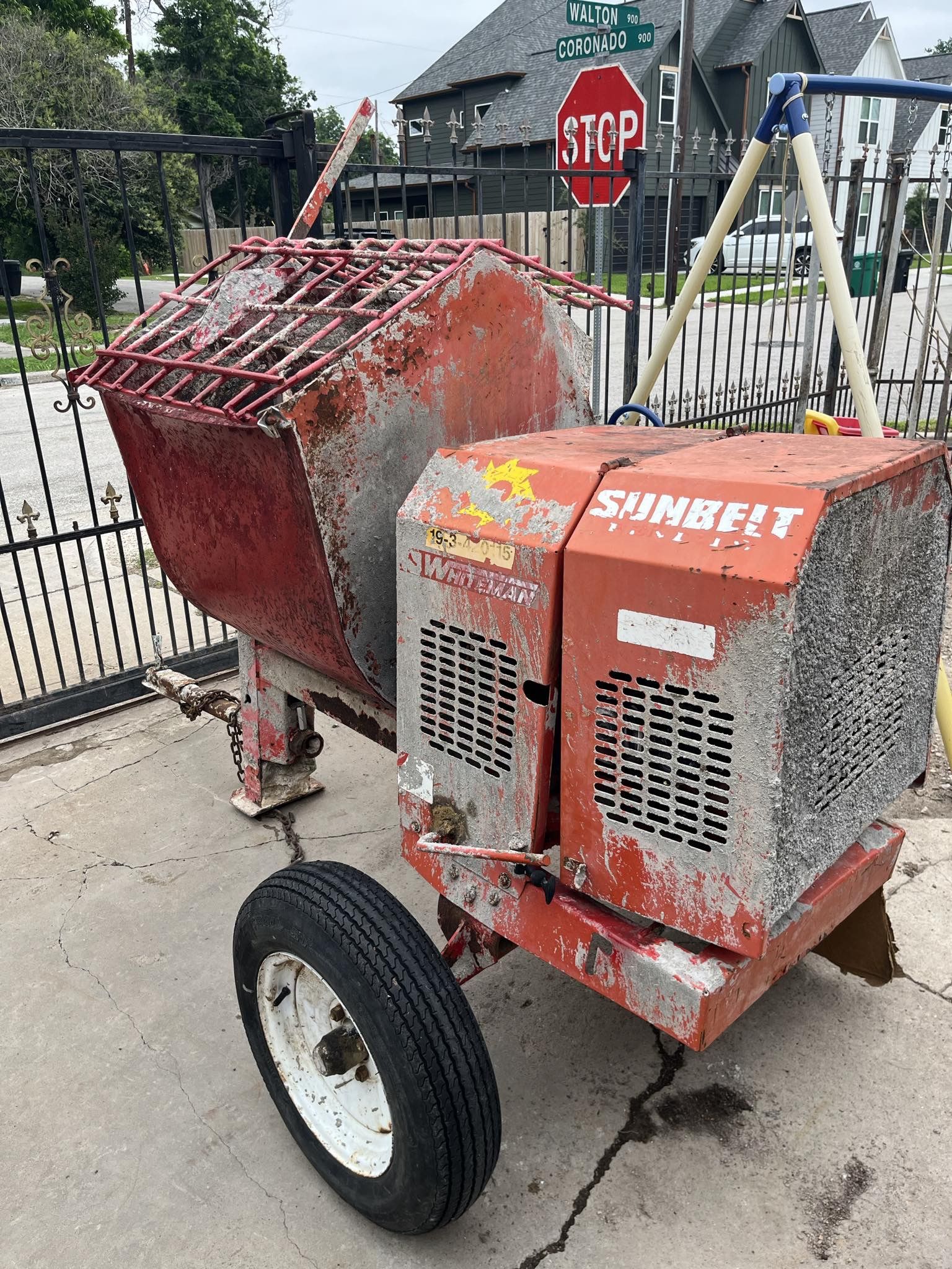 Cocrete Mixer Sunbelt