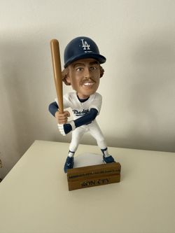 Legends Dodger bobble Head