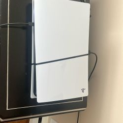 PS5 slim Digital 