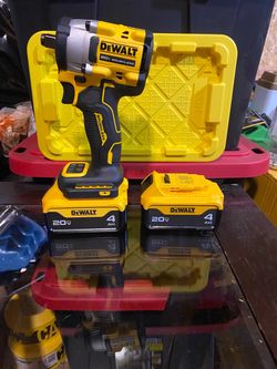 Impact Dewalt 1/2” con (2) baterías 4.0 Nuevo