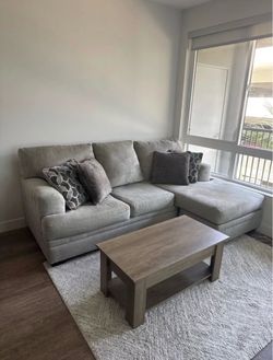 Ashley Furniture Stonemeade Sofa Chaise