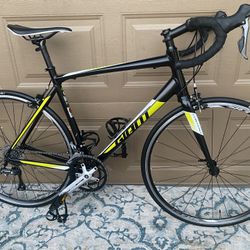 Very nice Roadbike we’ll 700