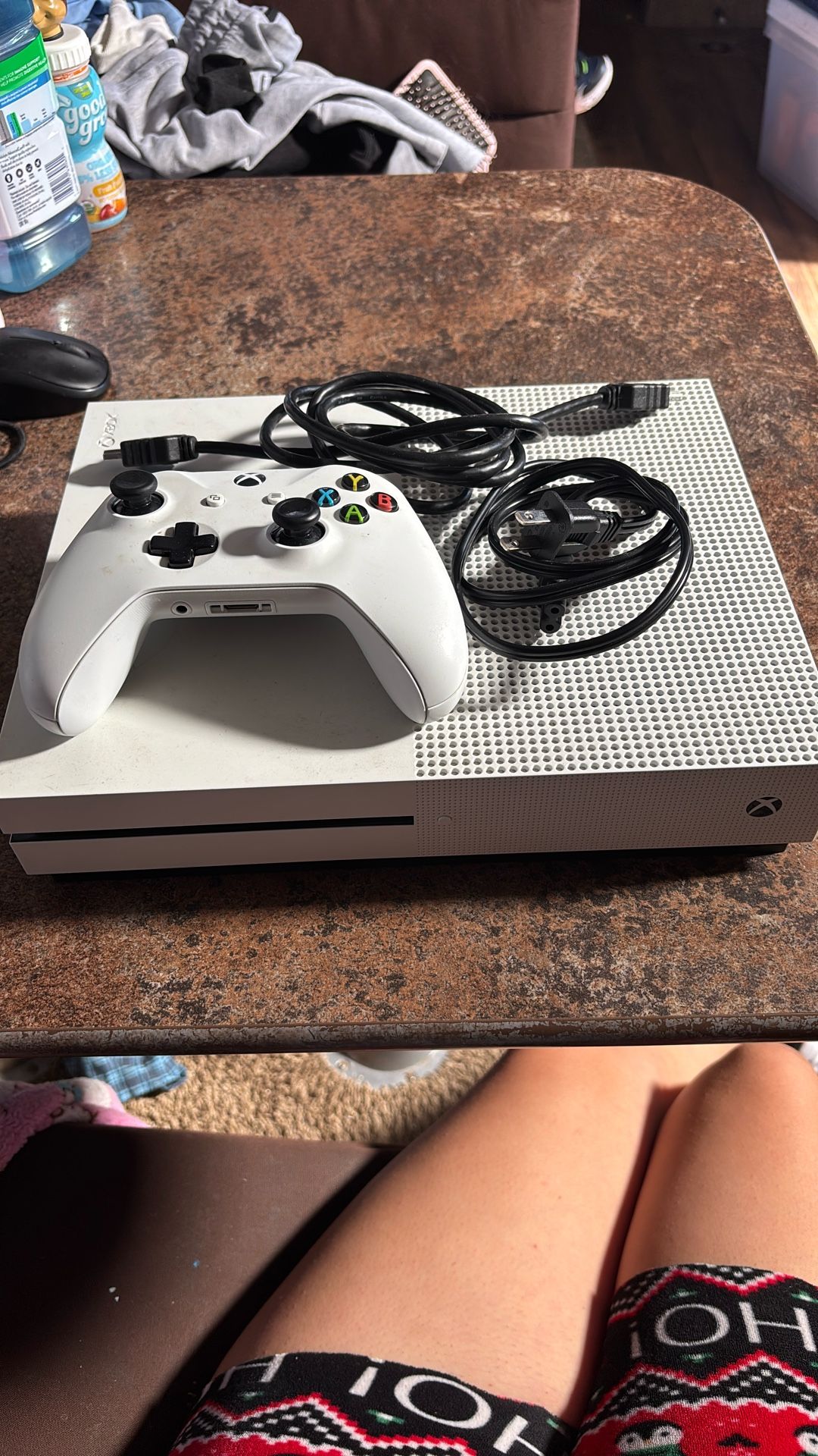 Xbox One S