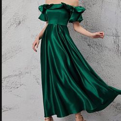 Beautiful Green Dress 