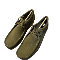 Original Clarks Wallabee Size 8½M Color Khaki