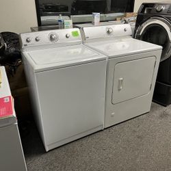 MAYTAG WASHER AND GAS DRYER