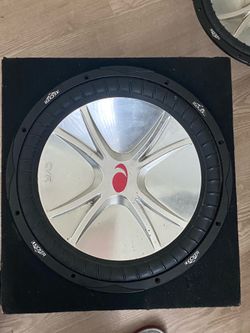 1. 15 inch kicker CVR in the box