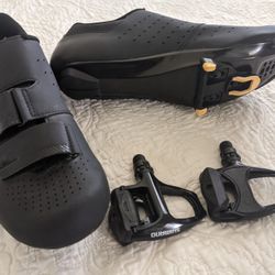 Shimano Cycling Shoes And Pedals 