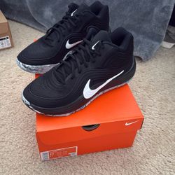 Nike Precision 8 Mid 