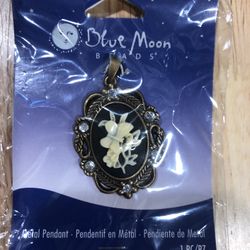 Blue Moon Cameo Pendant
