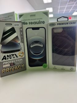 iPhone 16e Bundle