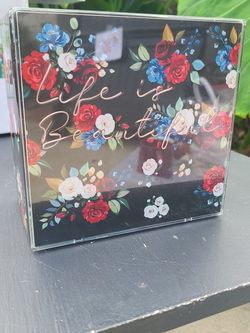 Scentsy Warmer - LIFE IS BEAUTIFUL