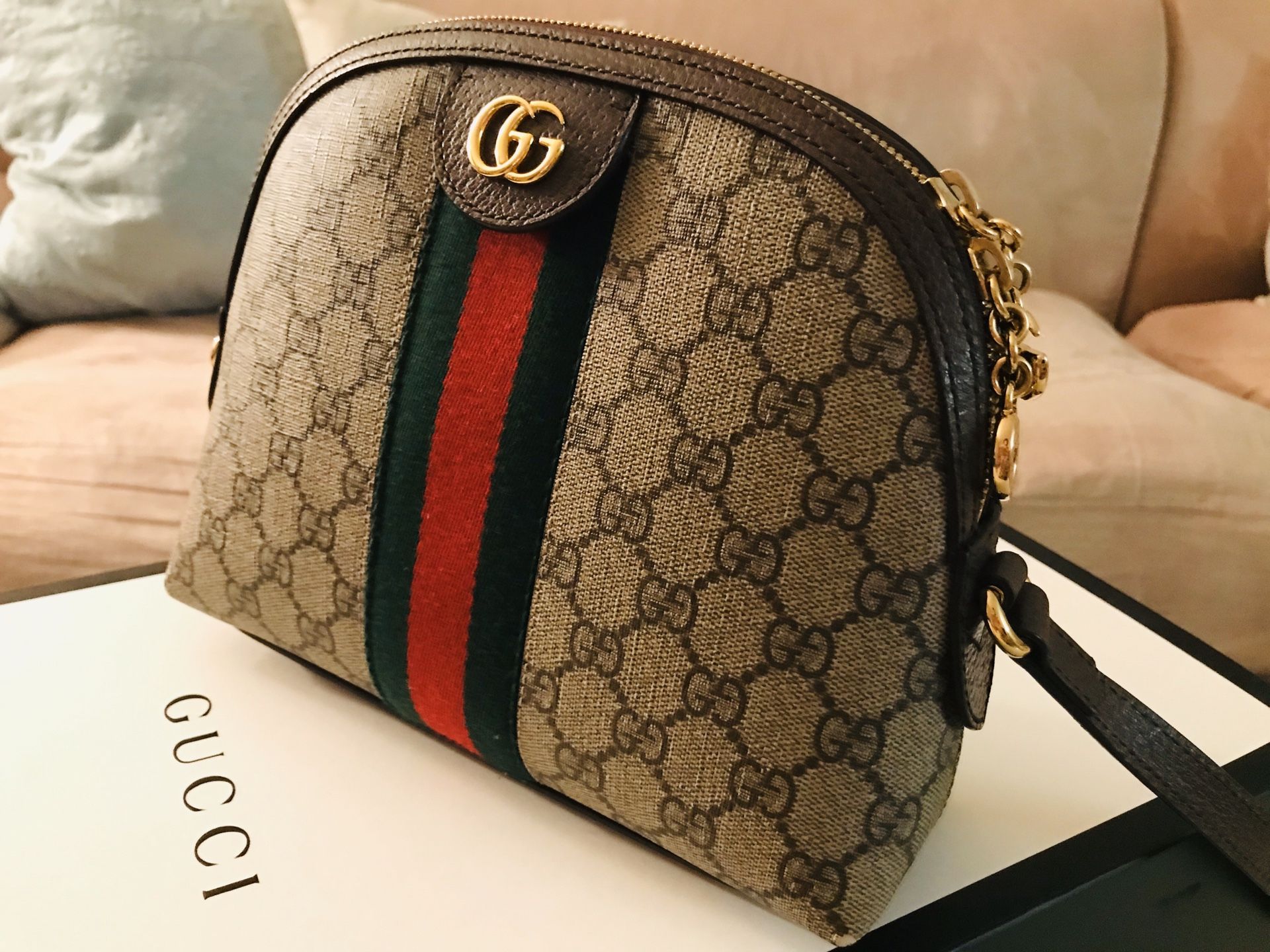 Authentic Gucci Ophidia crossbody bag in like new condition