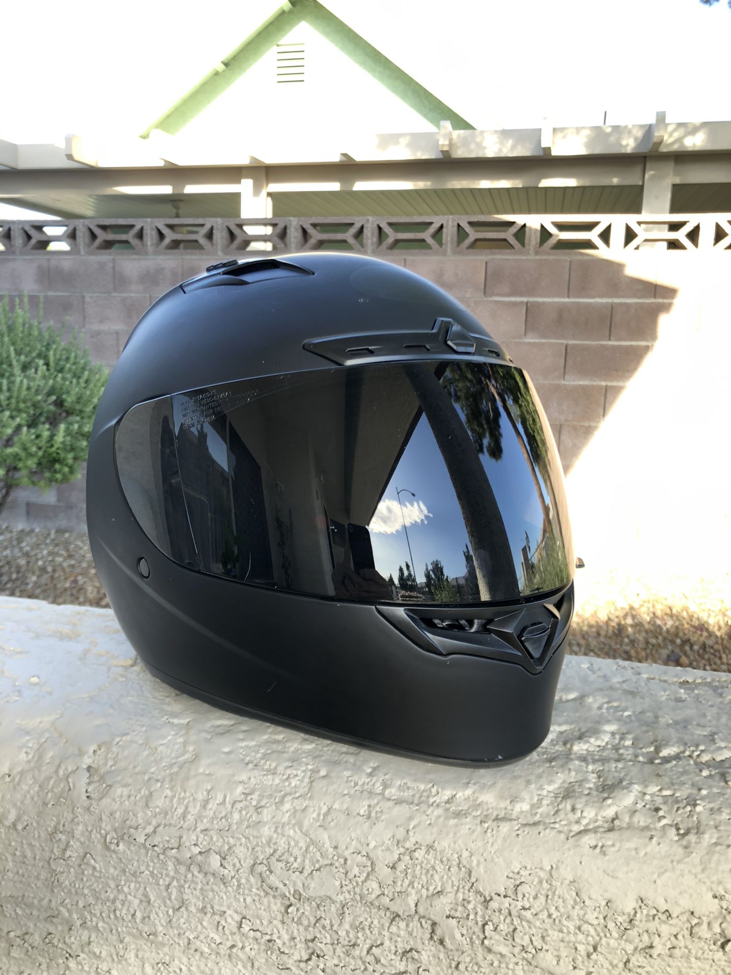 Bell Qualifier DLX Blackout Motorcycle Helmet (L)