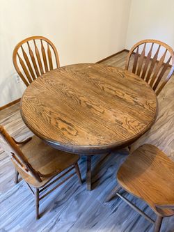Dining table with 6 chairs