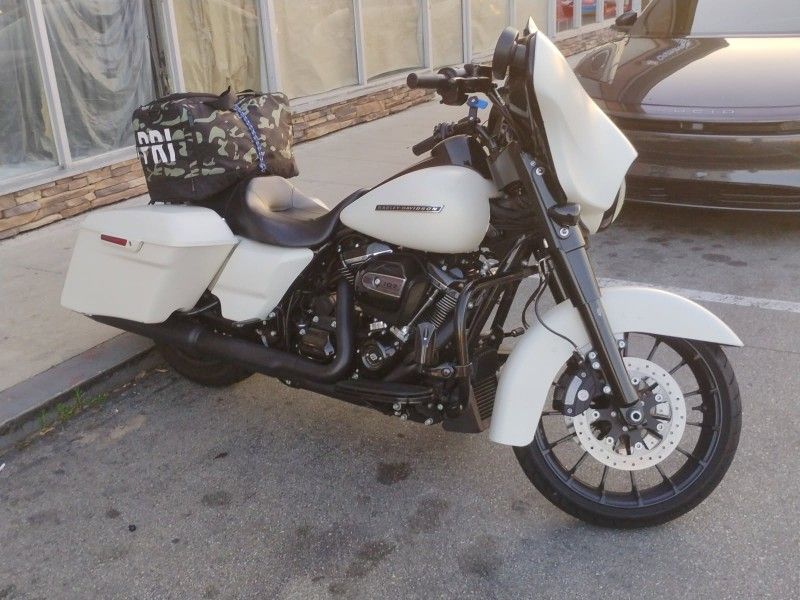 2018 Harley-Davidson Street glide