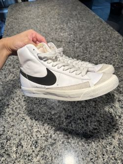 Nike blazers Size 9.5