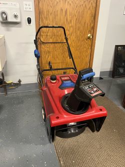Toro Power Clear Single-Stage Snow Blower
