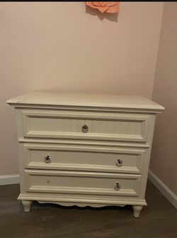 White Drawer