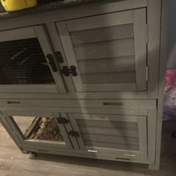 Small Animal Hutch 