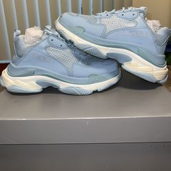 Balenciaga Triple S Men's Sneakers Size 42 E / 9 US Light Blue White
