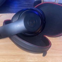 Beats Studio Pro-Wireless Noise Cancellation Headphones