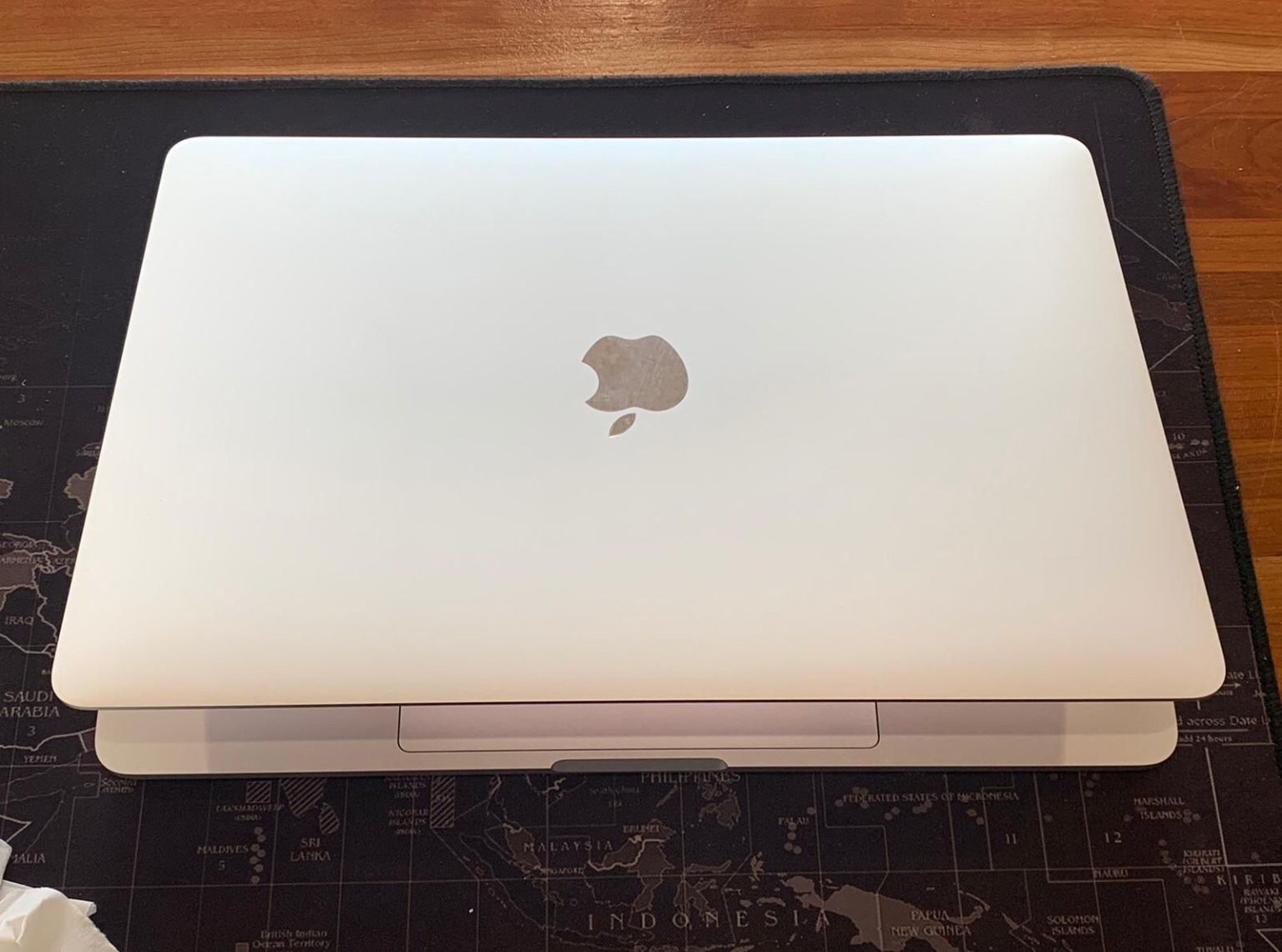 Apple MacBook Pro 13” 2016 Touchbar 2.9Ghz i5 16GB 256GB New