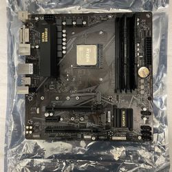 Giga byte B550m Ds3h Ryzen 7 5700g with 16gb ram Read Description For More Info