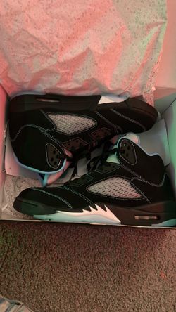 Jordan 5 Retro University Blue