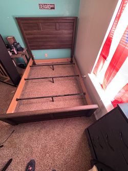 Queen bed