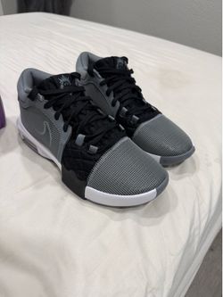 Nike LeBron witness 5