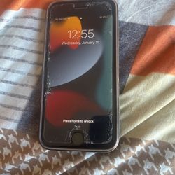 I Phone 7( No SIM)