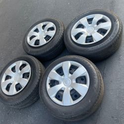 4 — 215/60r16 5x114.3 5x4.5 Stock Camry Toyota Corolla Civic Accord Altima Sentra Rims Wheels Good Tires!!!!