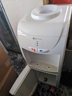 Water Dispenser 