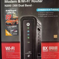 Modem & WiFi router, Motorola SURFboard N300