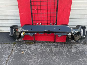 2020 - 2023 GMC Sierra 2500 / 3500 Front Bumper OEM