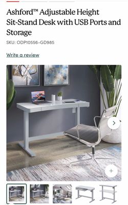 Adjustable Height Sit‑Stand Desk with USB Ports/Gaming Desk