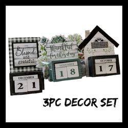 NIB 3pc Standing Calendar Home Decor Set