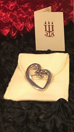Retired James Avery Mother’s Love Pin Brooch