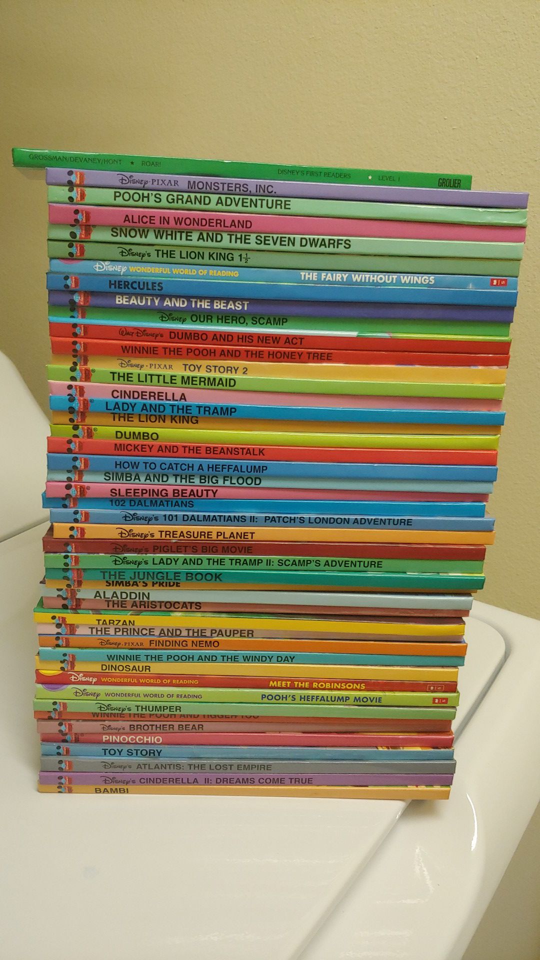 50 LIKE NEW Disney Childrens Books