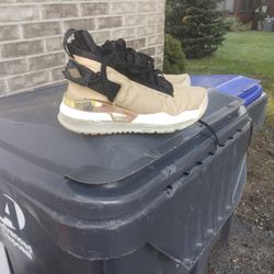 JUMPMAN 23.       GOOD. CONDITION. 100 DOLLARS 