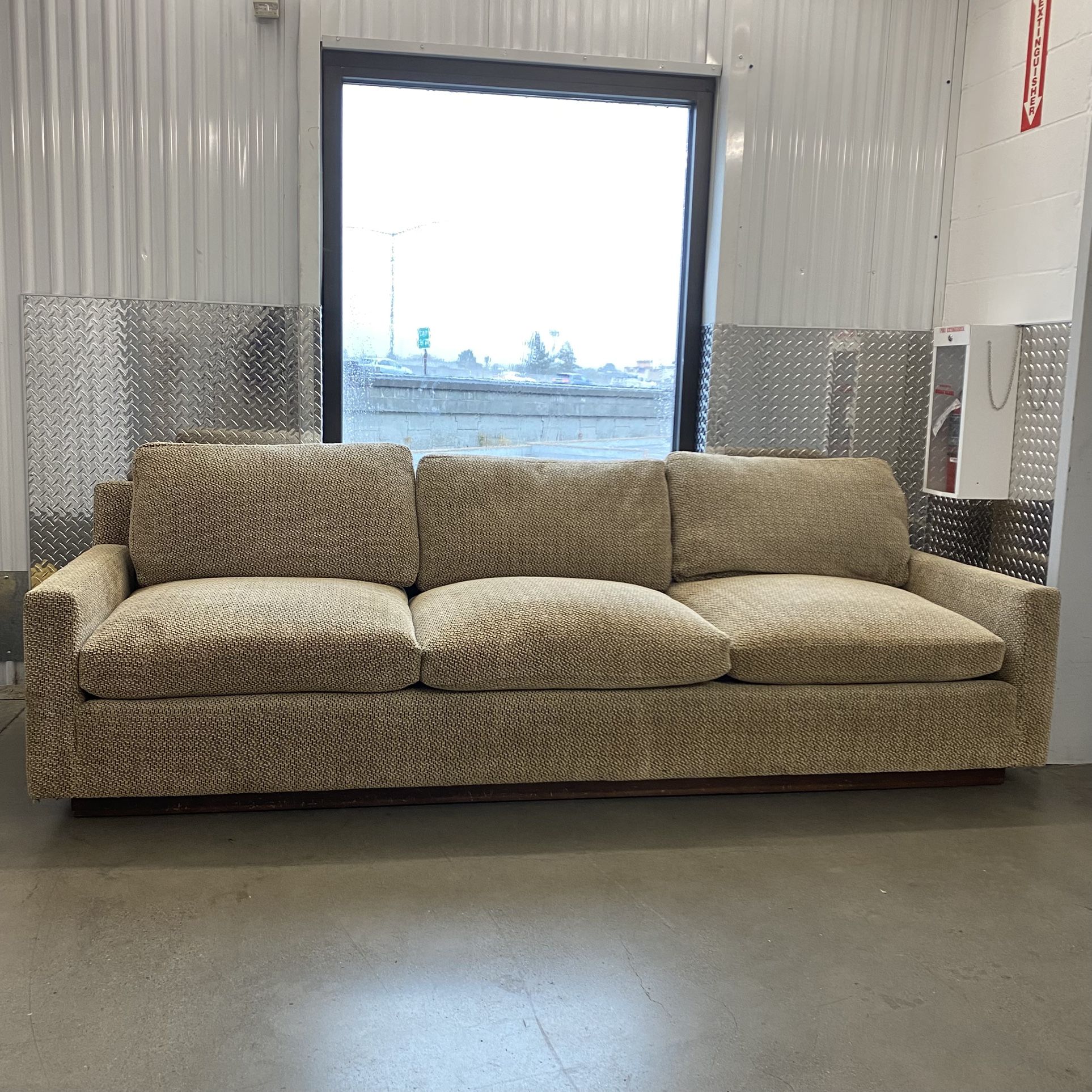 High-Quality Mid-Century Modern Down-Filled Couch **FREE DELIVERY!