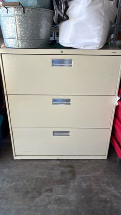 3-Drawer Lateral Metal File Cabinet