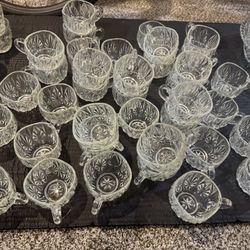 Vintage Hazel Atlas Williamsport Punch Bowl And 37 Cups