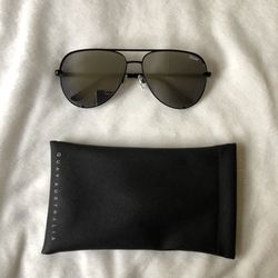 Quay X Desi High Key Aviator Sunglasses 🕶