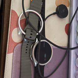 Samsung Galaxy Watch7 Out The Box