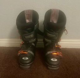 Men’s Ski boots/Nordica