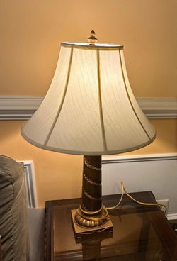 Table lamp